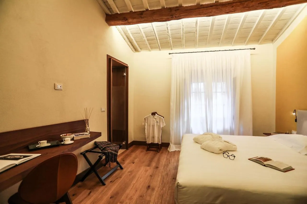 Castello La Leccia Villa Castellina in Chianti Farm stay
